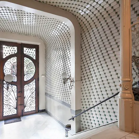 شقة Paris 204 *